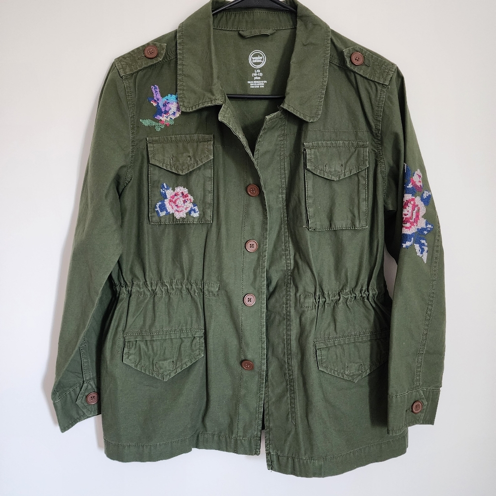 Green Jacket - Picture 3 of 14